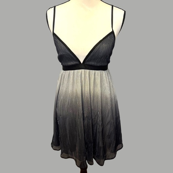 Show Me Your Mumu Eva dress - Picture 4 of 16